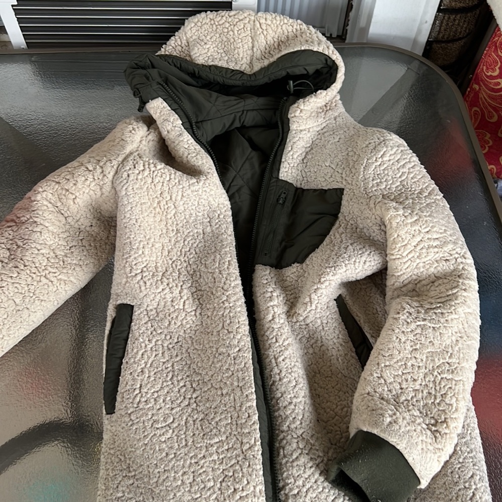 Reversible coat - Picture 3 of 4